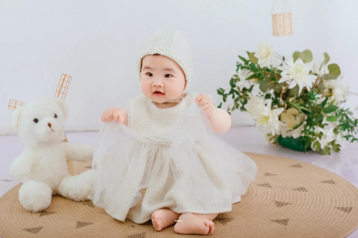 代怀生子好找吗宝宝几个月可以用枕头